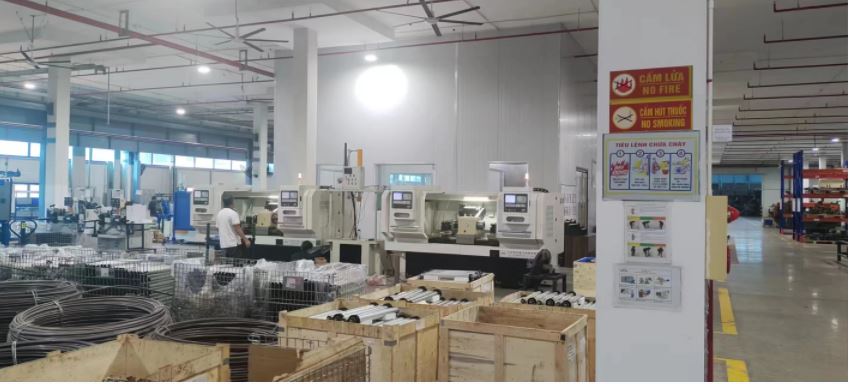 國(guó)外客戶(hù)工廠(chǎng)安裝